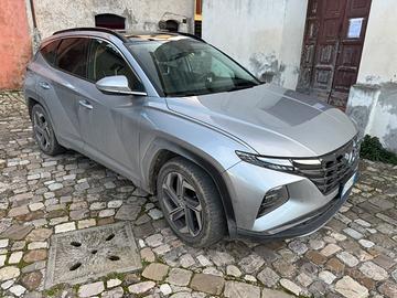 Hyundai Tucson Pulg in 4wd, exellence, lounge pack