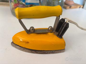 Ferro da stiro vintage