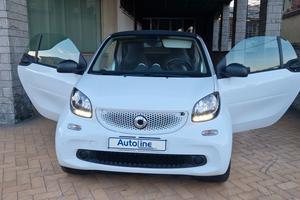 Smart ForTwo 70 1.0 twinamic 68.565 km NAVI