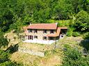 rustico-casale-di-400-m²-con-piu-di-5-locali-a-g