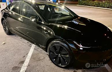 Tesla model 3 highland