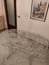 Tavolo in ferro battuto e cristallo + sei sedie 