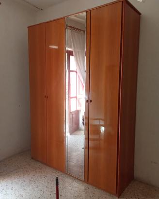 soggiorno e armadio camera 