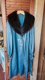 Cappotto in Pelle Blu con Collo in Pelliccia