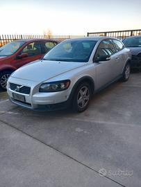 Pezzi ricambio volvo c30 1.6 turbo diesel