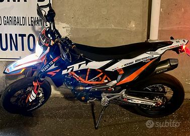 Ktm smc r