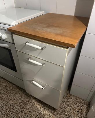 Cassettiera da cucina 