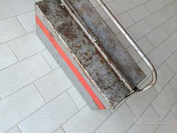 valigia cassetta attrezzi pinze ecc..