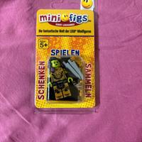 lego minifigure