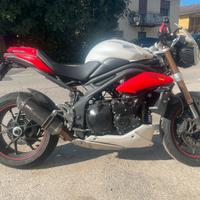 Speed Triple 1050 - 2011