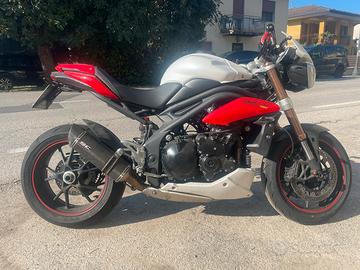 Speed Triple 1050 - 2011