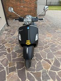 Vespa 300 GTS Hpe Supertech ABS
