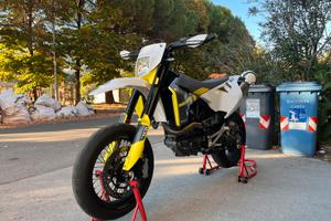 Husqvarna Supermoto 701 2022 Depotenziata