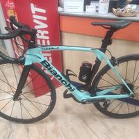 Bici da corsa Bianchi Oltre XR3