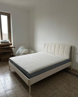 Camera da letto completa Ikea