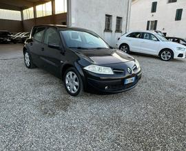 Renault Megane 1.6 GPL