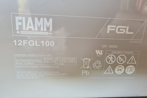 Batteria 100ah agm