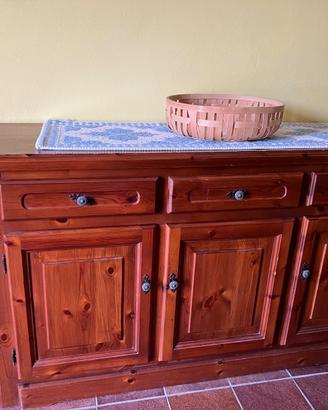 Credenza in legno massello