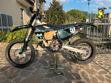 Husqvarna FE 250