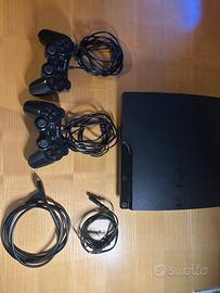 Playstation 3 slim con 2 controller e 12 giochi