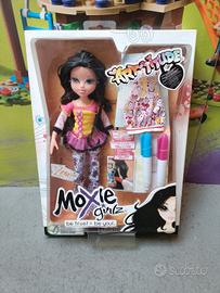 Bambola Moxie girlz Lexa art titude