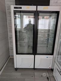 Vetrina per bibite e vini