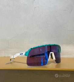 Oakley sutro lite
