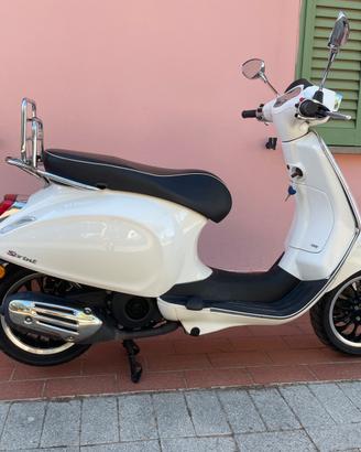 Vespa 125 primavera sprint anno 2022