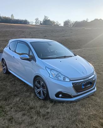  Peugeot 208 GTI 