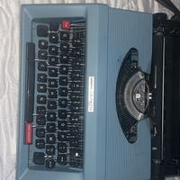 Macchina da scrivere vintage Antares compact24