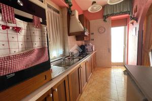 2 LOCALI A MARANO DI NAPOLI