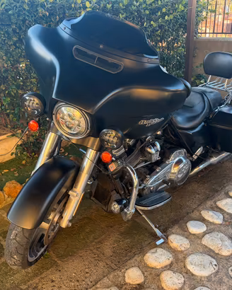 Harley Davidson Street Glide - Denim Black