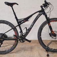 MTB Orbea Oiz Del 2020 + Accessori e Abbigliamento