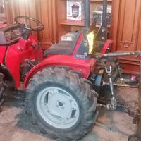 Trattore Agricolo