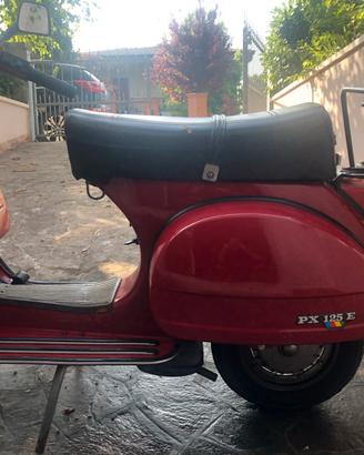 Vespa Piaggio PX 125 E Arcobaleno