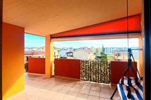 Soluzione al 2° piano con 3 terrazzi-2 posti auto