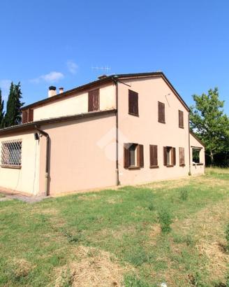 VILLA SINGOLA A RONCOFREDDO