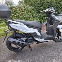 KYMCO AGILITY S 125cc CON BAULETTO