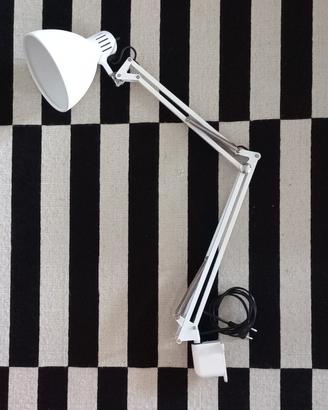 Fontana Arte Naska Loris da parete bianca