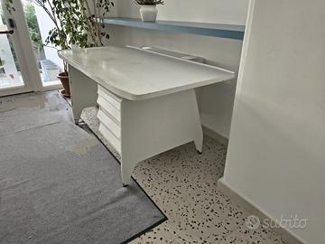 Scrivania vintage anni 50/60 da restaurare
