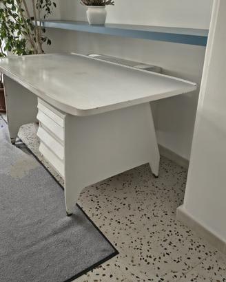 Scrivania vintage anni 50/60 da restaurare