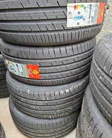 235/45/17 momo nuove 4 pezzi