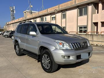 Toyota Land Cruiser KDJ 120