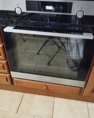 Aeg - Forno ad Incasso Inox