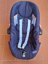 Seggiolino auto Chicco 0–13 kg – poco usato