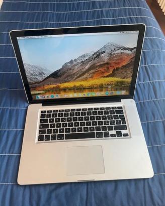 Apple Macbook