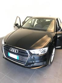 AUDI A3 Sportback 30 g-tron