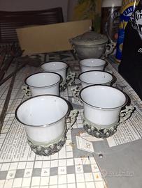 Servizio da caffe' in peltro e ceramica