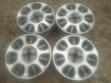 lotto cerchi fiat 500 da 16 