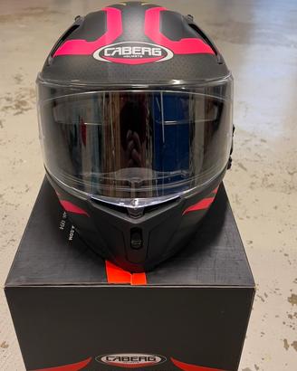 Caberg Avalon e AGV K3 SV con interfoni midland